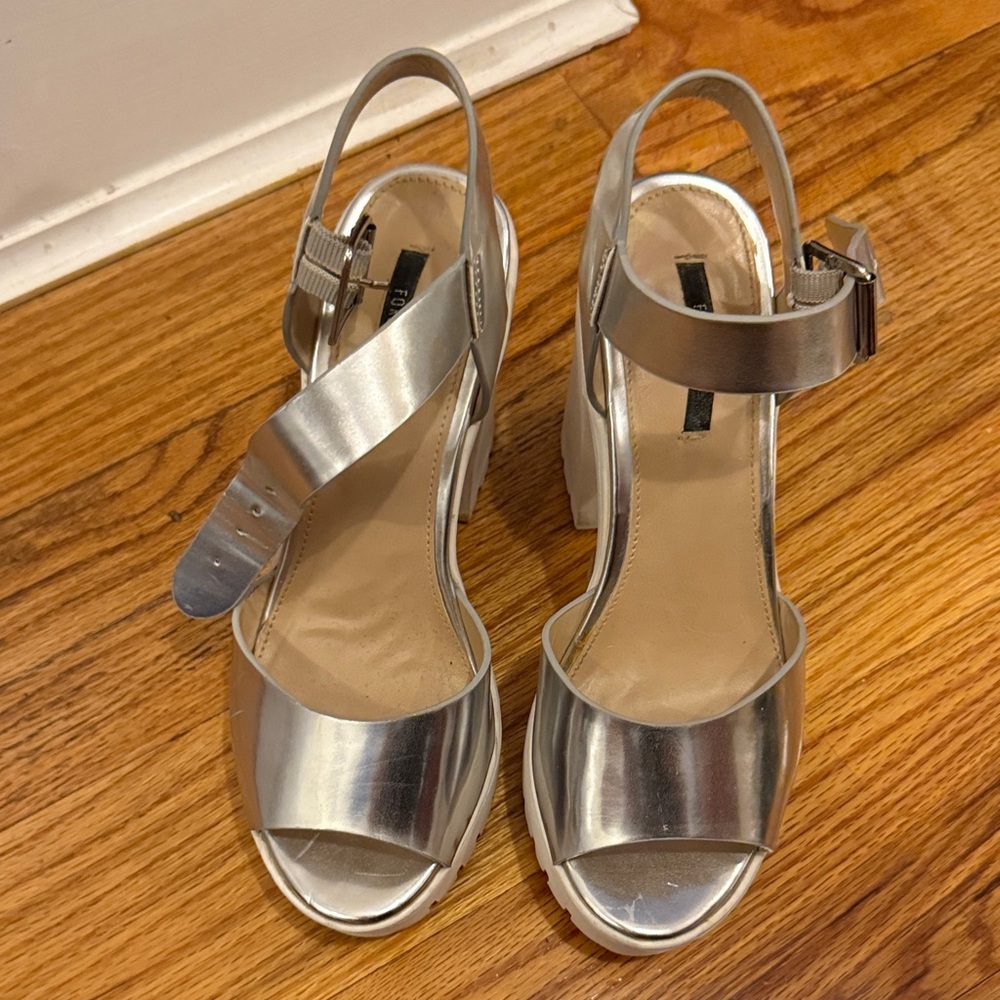 Forever 21 Metallic Silver Sandals